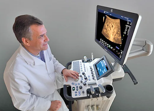 Ecógrafos Instituto Cardiovascular Rosario